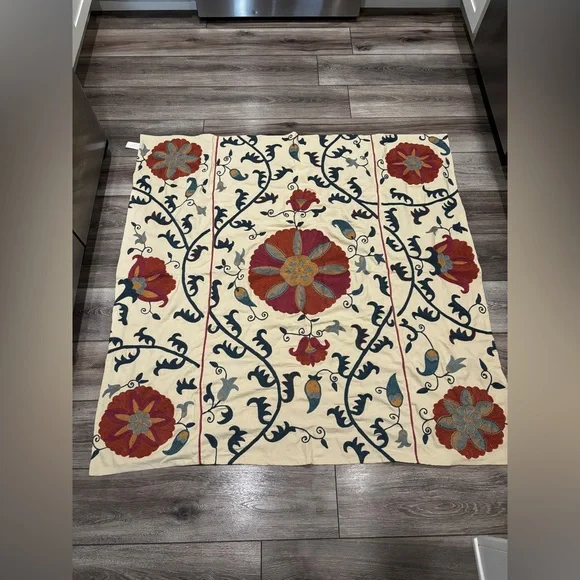 Pottery Barn Embroidered Table Throw 50X50